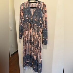 Elegant Pink and Blue Patterned Dress